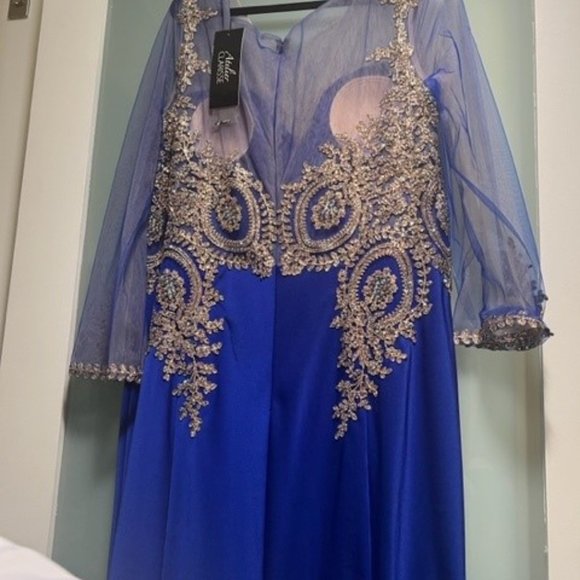 Royal Blue - Atelier Clarisse - Formal Gown Never Worn - Picture 3 of 10